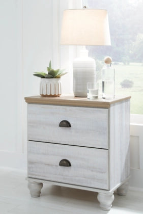 Haven Bay King Panel Bed with Mirrored Dresser, Chest and Nightstand